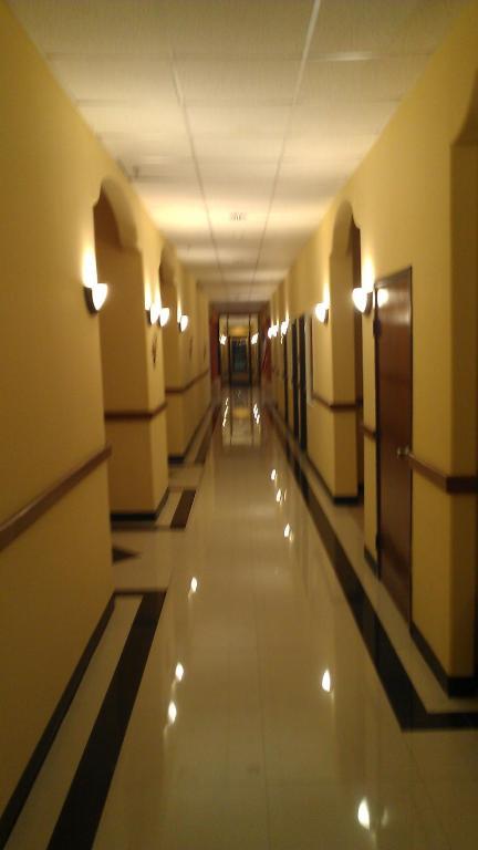 Robinson Inn And Suites エクステリア 写真