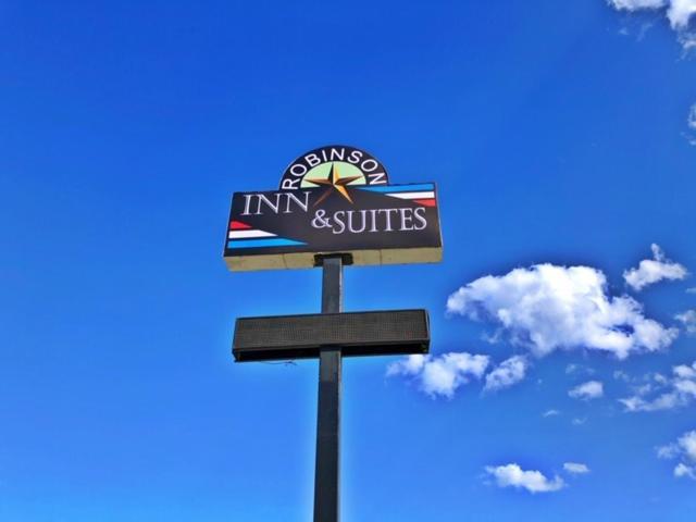 Robinson Inn And Suites エクステリア 写真